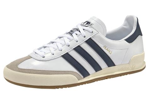 adidas schwarz weiß sneaker zu jeans|Keine anderen Sneaker passen besser zur Jeans – als DIESE .